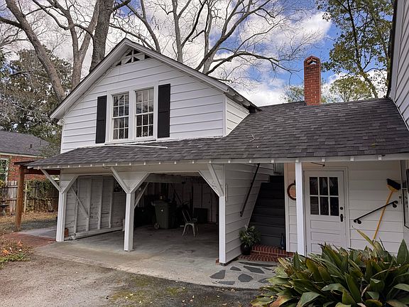 3rd image of 5 Folsom St