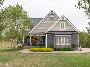 7391 Grand Oaks Dr, Crestwood, KY 40014