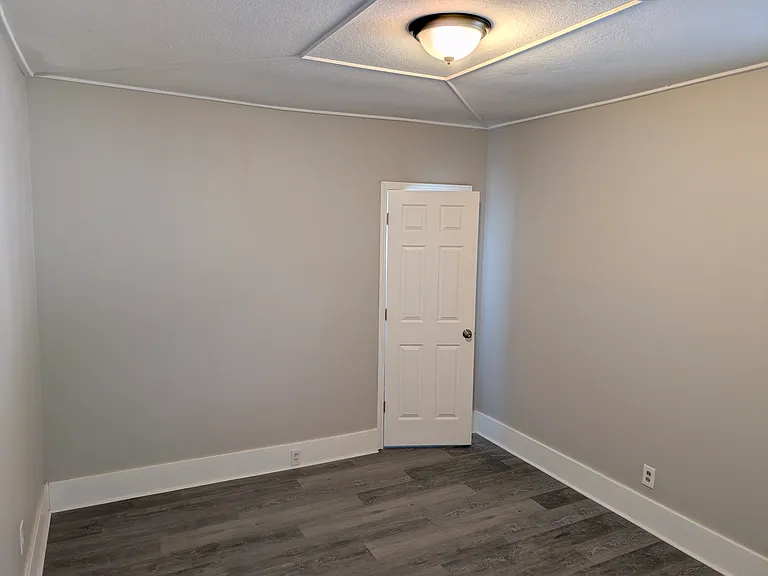 2210 Coronette Ave — Photo 7