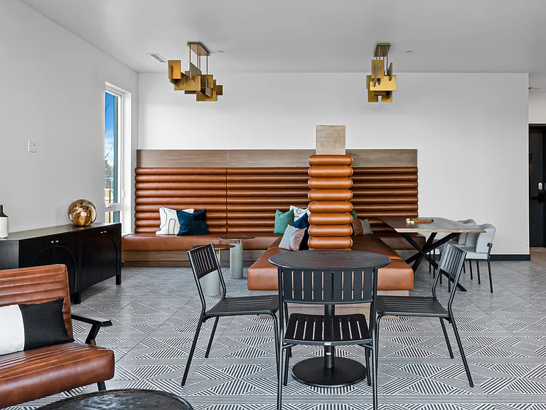 Carraway Apartments — Photo 13