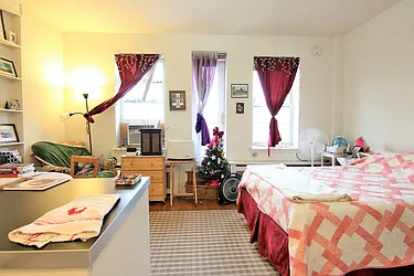 Rented by JK Dansar Corp