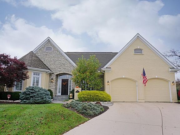2nd image of 8098 Carnaby Ln