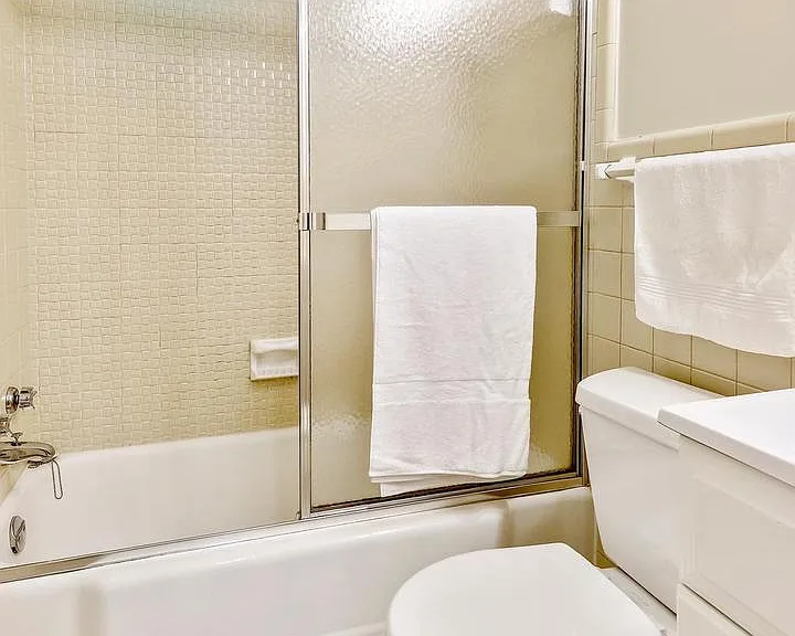 10300 Rockville Pike #301 — Photo 8