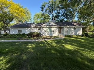 30475 Birchway Dr, Franklin, MI 48025