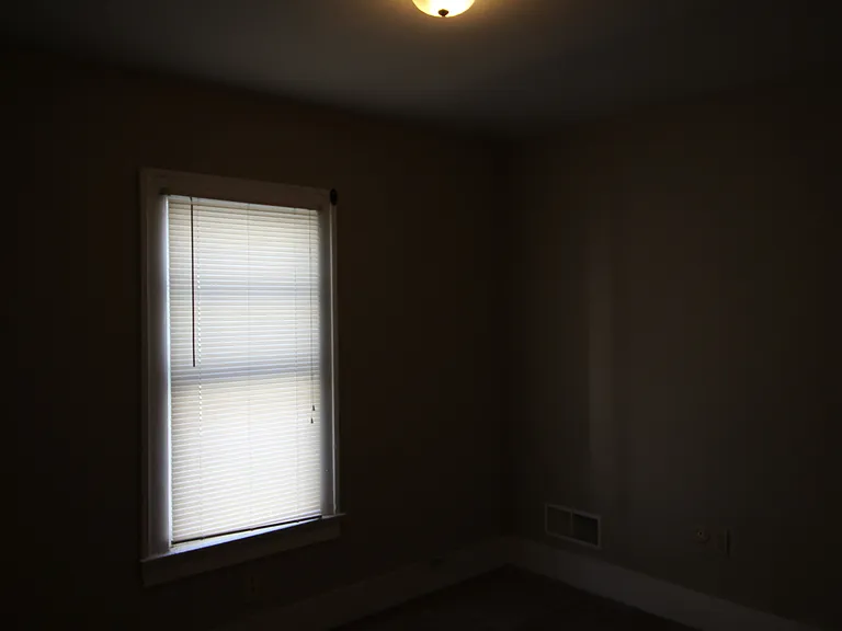 1461-1463 N Grant Ave — Photo 9