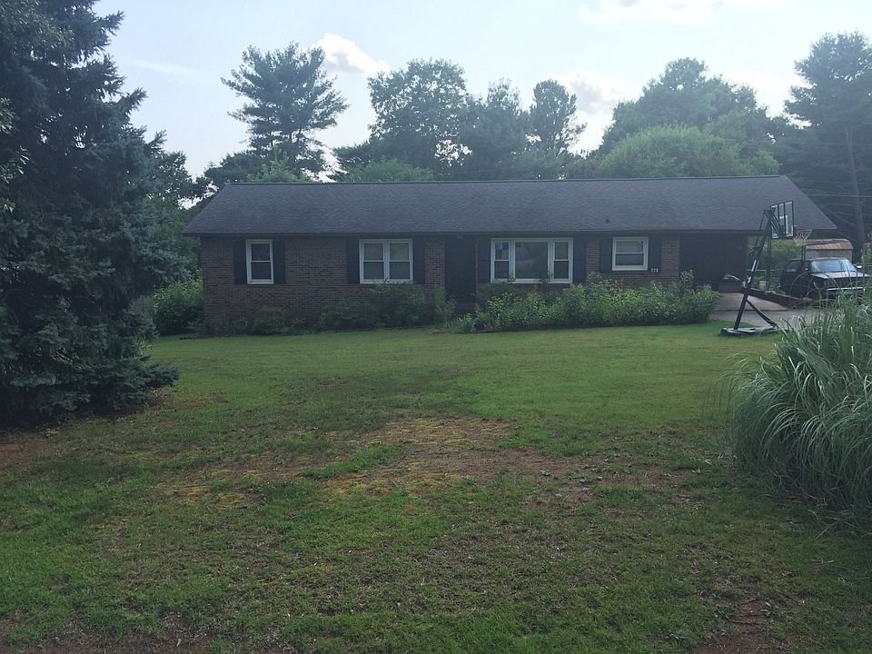 2nd image of 228 Highland Rd