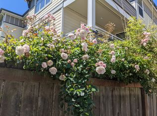 10549 Stone Ave N APT 104, Seattle, WA 98133