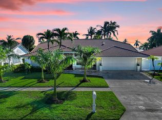 7400 Rosewood Cir, Boca Raton, FL 33487