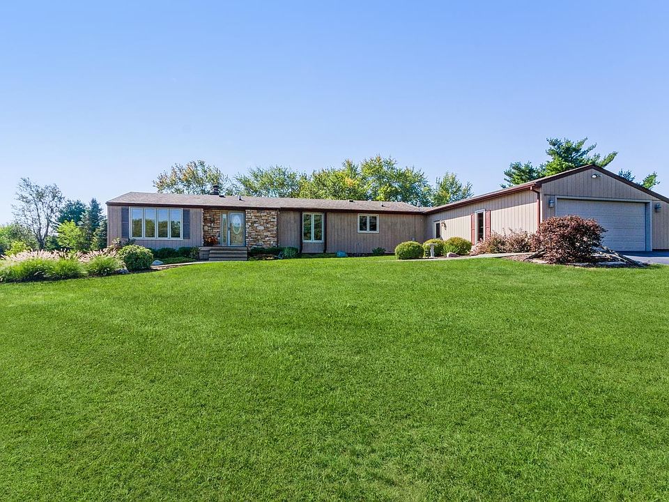 1st image of 10903 Pheasant Ln
