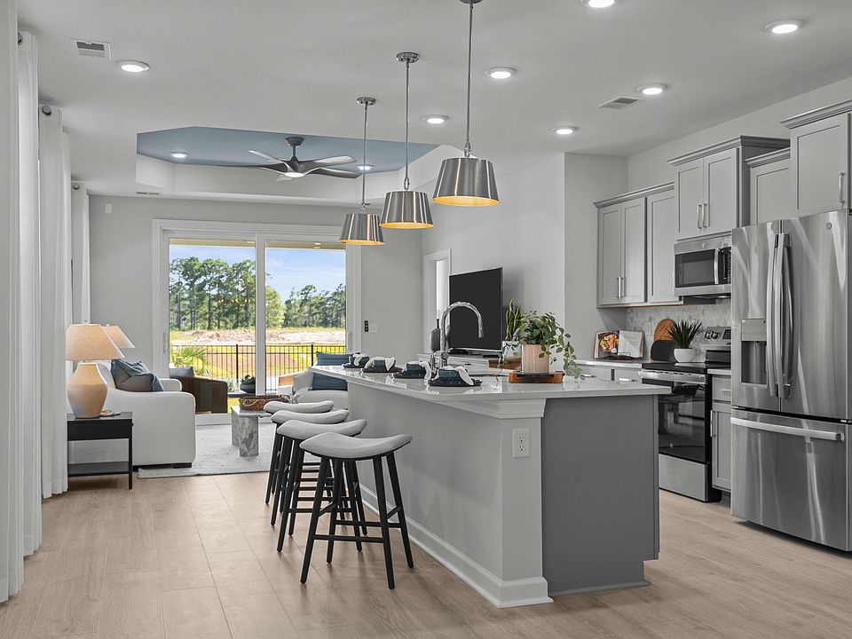 Similar Home - Kitchen