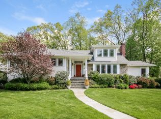 30 Aspen Rd, Scarsdale, NY 10583