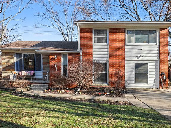 3rd image of 267 Willis Rd