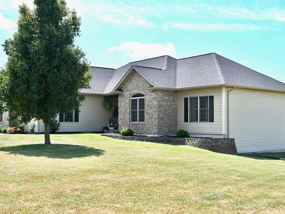 1604 Sherwood Dr, Macon, MO, 63552
