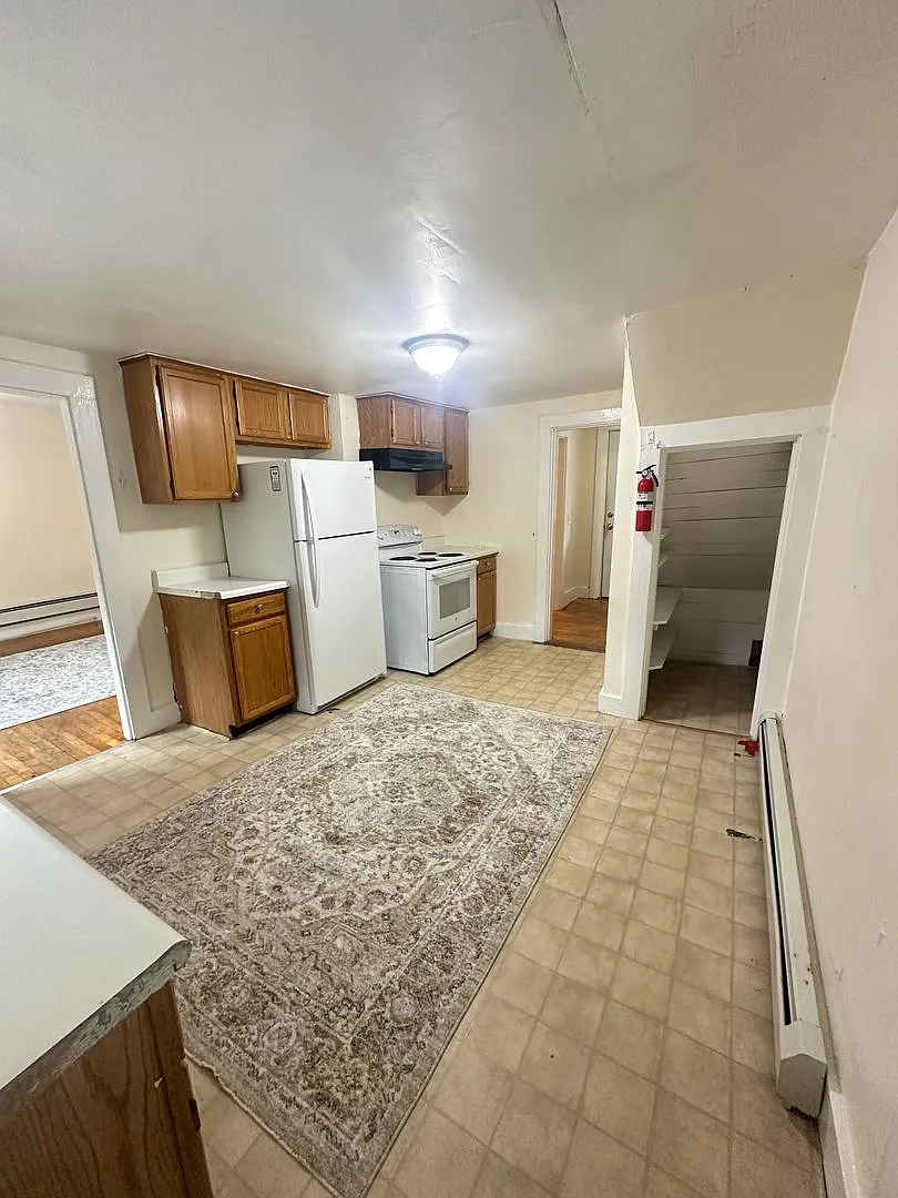14-16 Hamlin Street, Orono ME — Photo 4