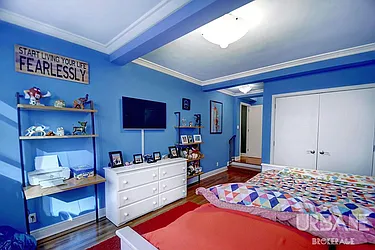 Rented by Urbane Brokerage