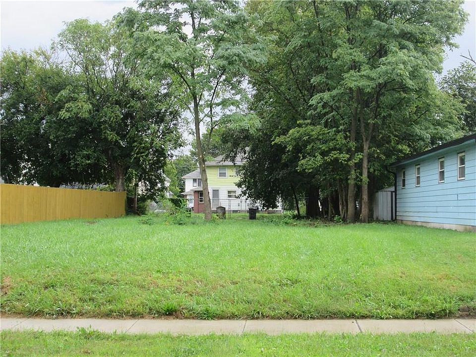 2nd image of 2615 Carrollton Ave
