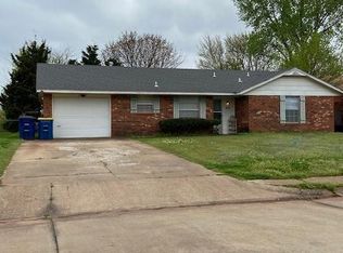 915 E Knapp Ave #915, Stillwater, OK 74075