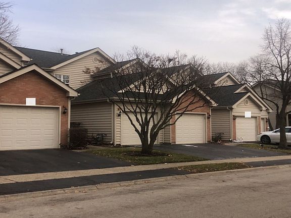 3rd image of 94 Golfview Dr