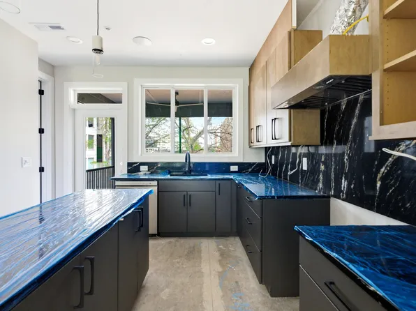 720 Noble Town Way #105, Raleigh, NC 27603