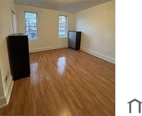 269 E Sharpnack St — Photo 2