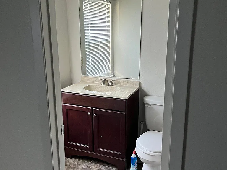 9009 Clusters Dr — Photo 10