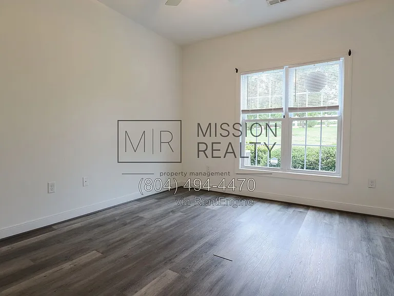 7624 Sandler Dr — Photo 13