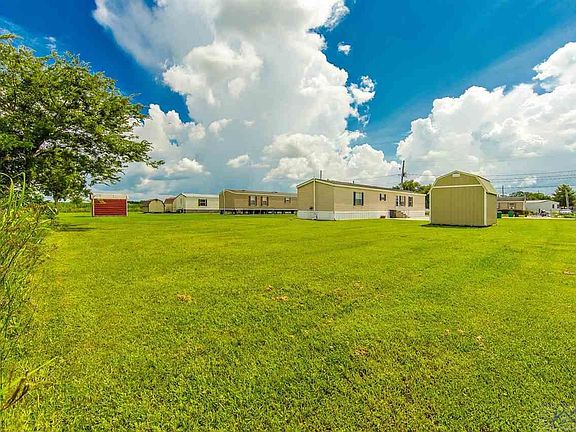 4th image of 149 Jasmine Dr