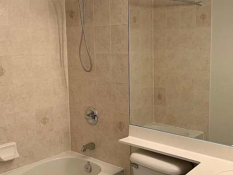 88 Promenade Cir #303 — Photo 11