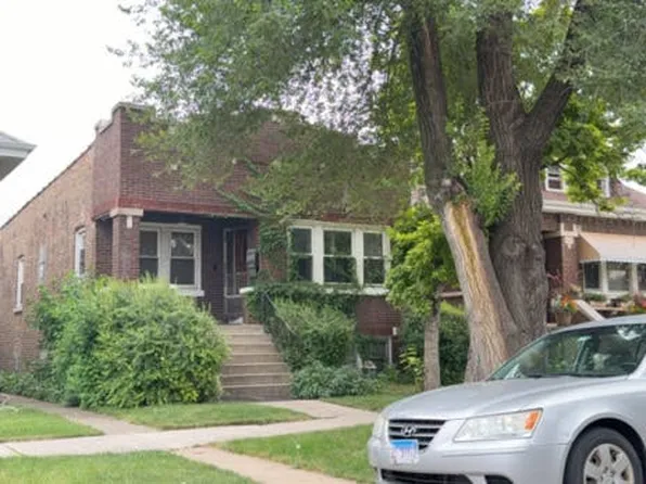 2331 Harvey Ave, Berwyn, IL 60402