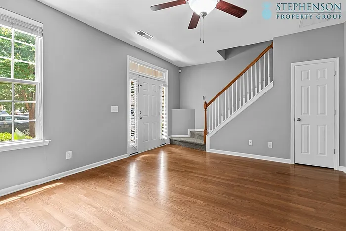 13 Crossbow Pl — Photo 5