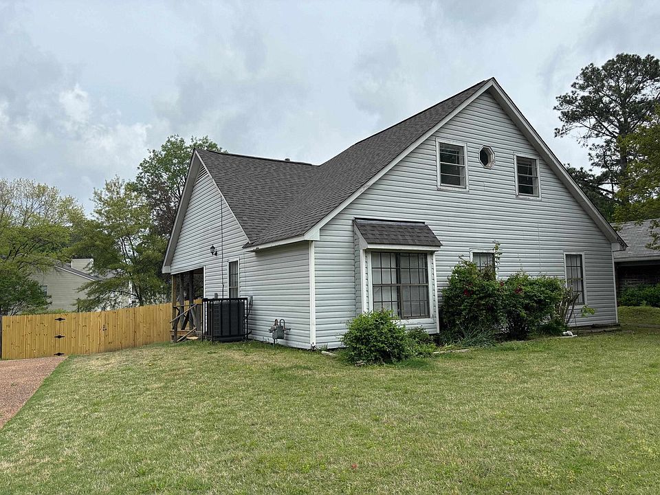 1st image of 8084 Kerry Dr