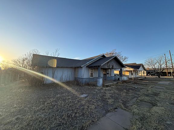 2nd image of 615 S 13th St