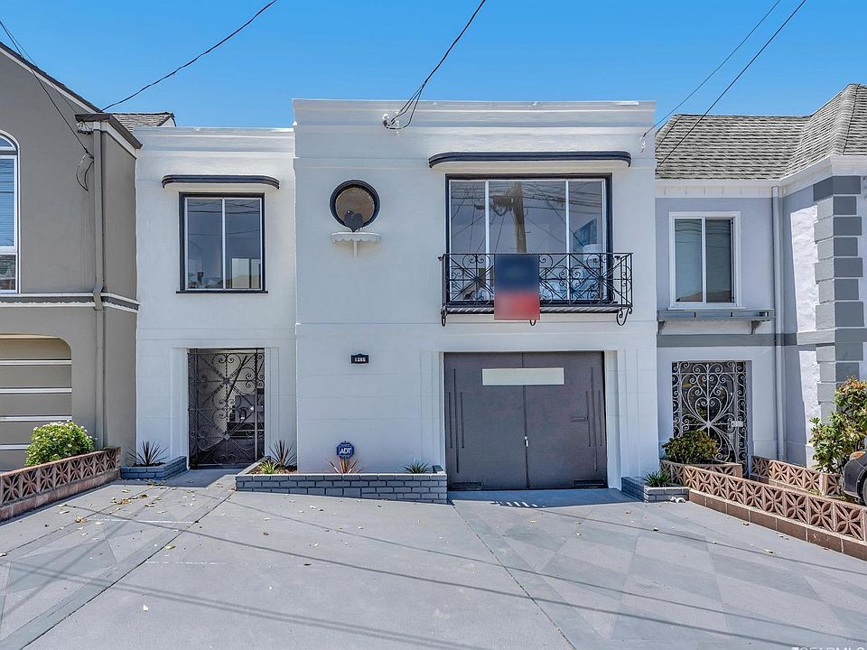 1st image of 1627 33rd Ave