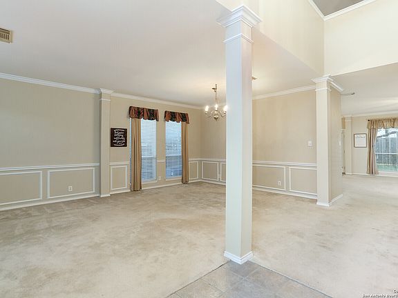 5th image of 18610 SURREYWOOD
