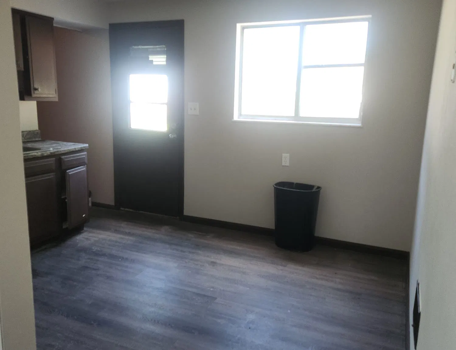 2 bed, 1.5 bath, 864 sqft, $1,000 — Photo 4
