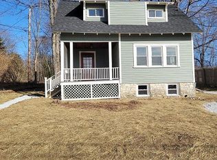 24 Upland Rd, Pittsfield, MA 01201