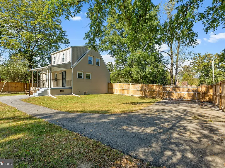 6903 Friendship Rd — Photo 39