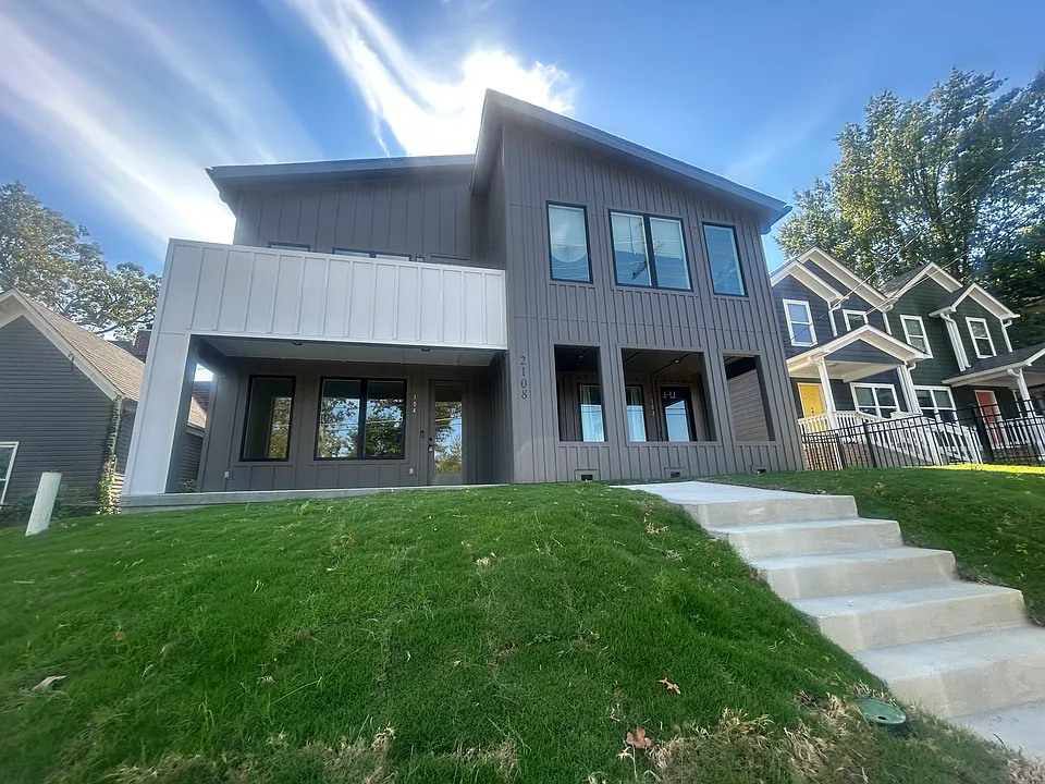 2108 Duncan Ave