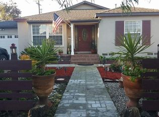 138 E 60th St, Long Beach, CA 90805