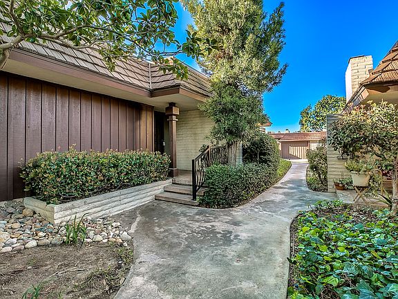 2nd image of 4410 Collwood Ln