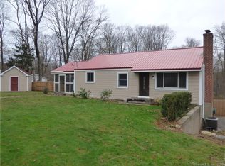 105 Toddy Hill Rd, Sandy Hook, CT 06482