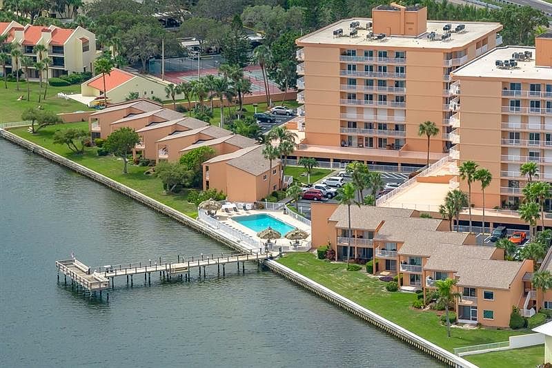 7400 Sunshine Skyway Ln S Saint Petersburg, FL, 33711 Apartments for