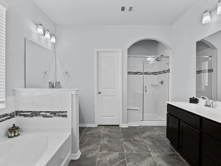 4907 Autumn Hills Trl — Photo 20