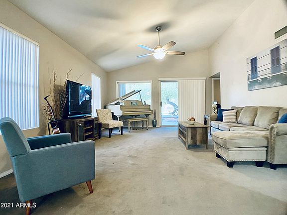4th image of 1563 S Pennington Dr
