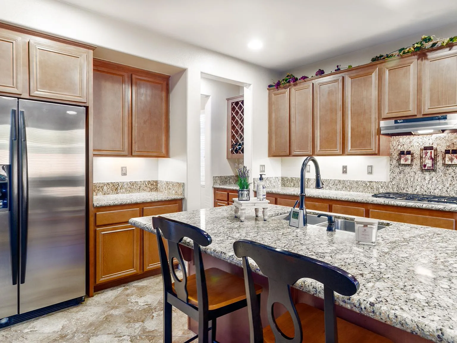 5 bed, 3.5 bath, 2946 sqft, $3,350 — Photo 3