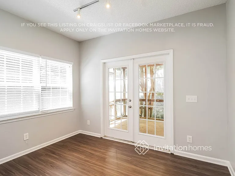 3440 Betterton Ln — Photo 6