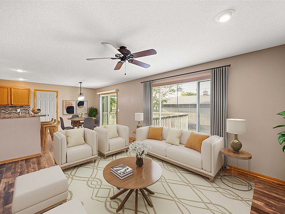 5th image of 2621 SW 35th St