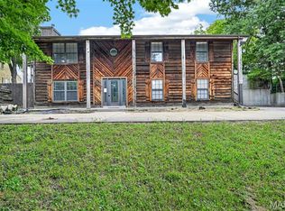 10755 Kennerly Rd, Saint Louis, MO 63128