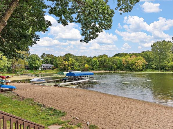 12060 48th Ave N, Plymouth, MN 55442