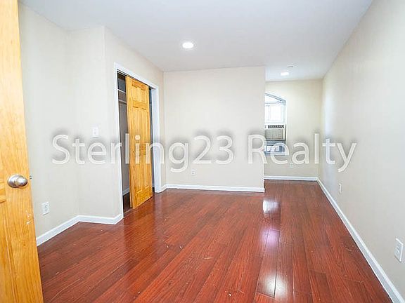 3rd image of 2716 12th St APT 1A